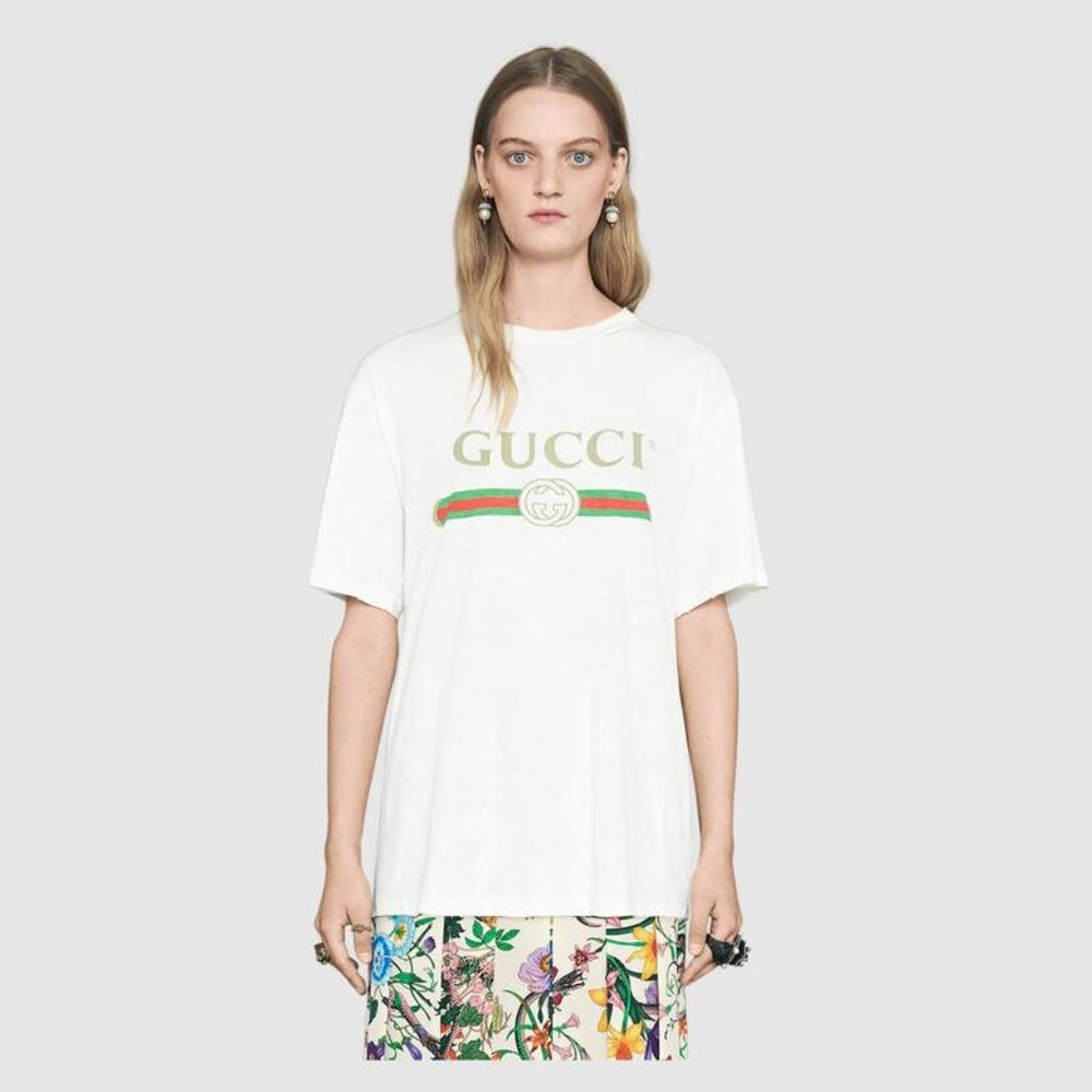 Gucci logo tshirt